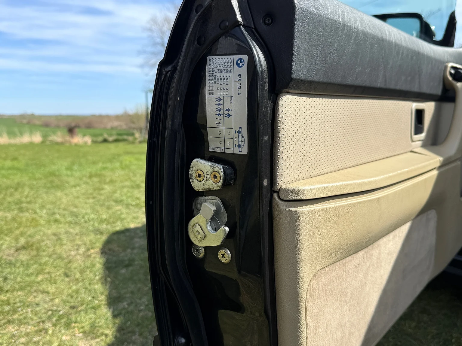 Interior image of 1985 BMW 635 CSiA (E24) (62)