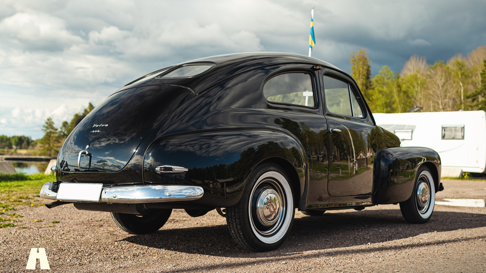 Exterior image of 1953 Volvo PV 444E