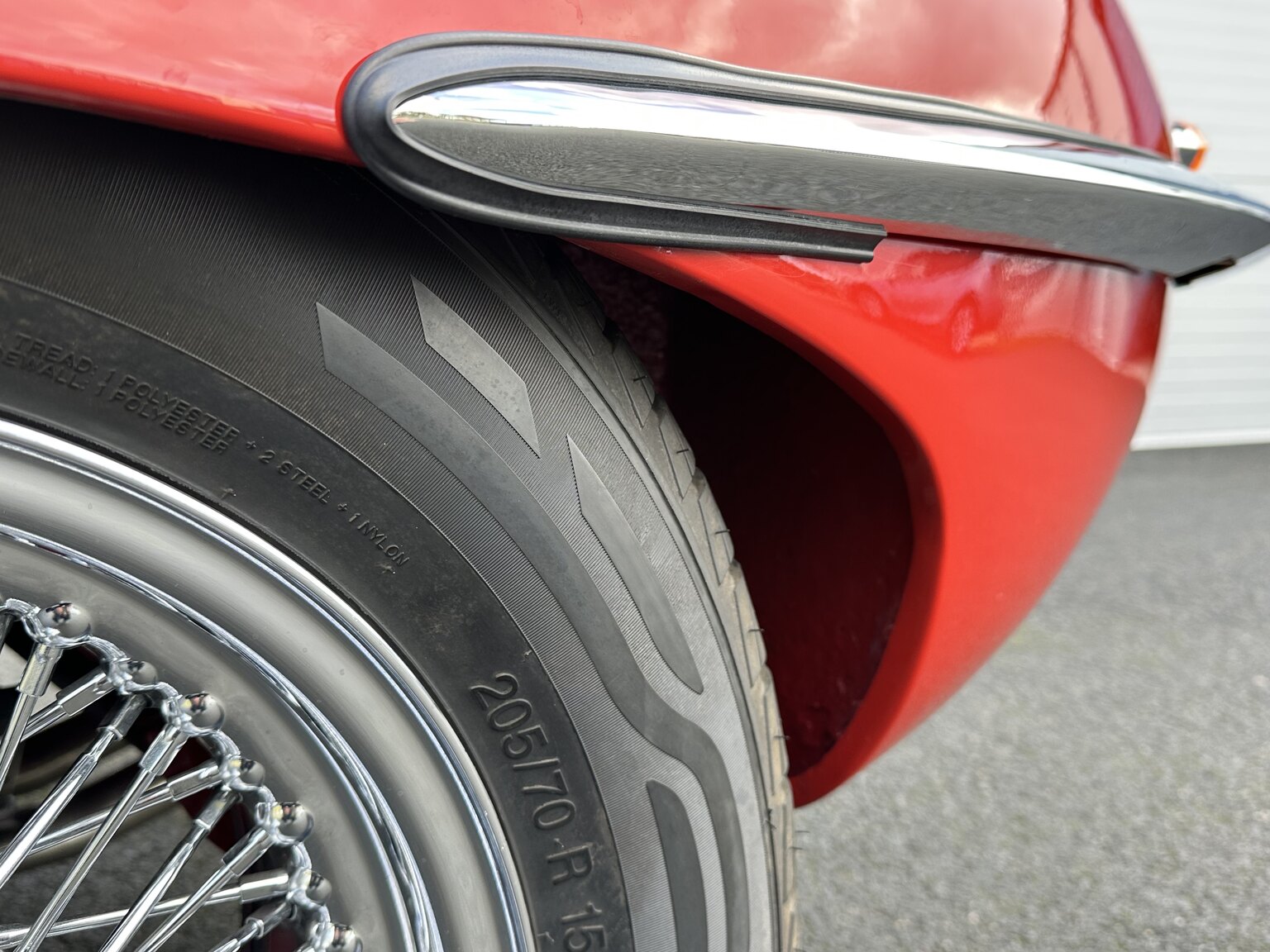 Aussenfoto 1965 Jaguar E-Type Series 1 (21)