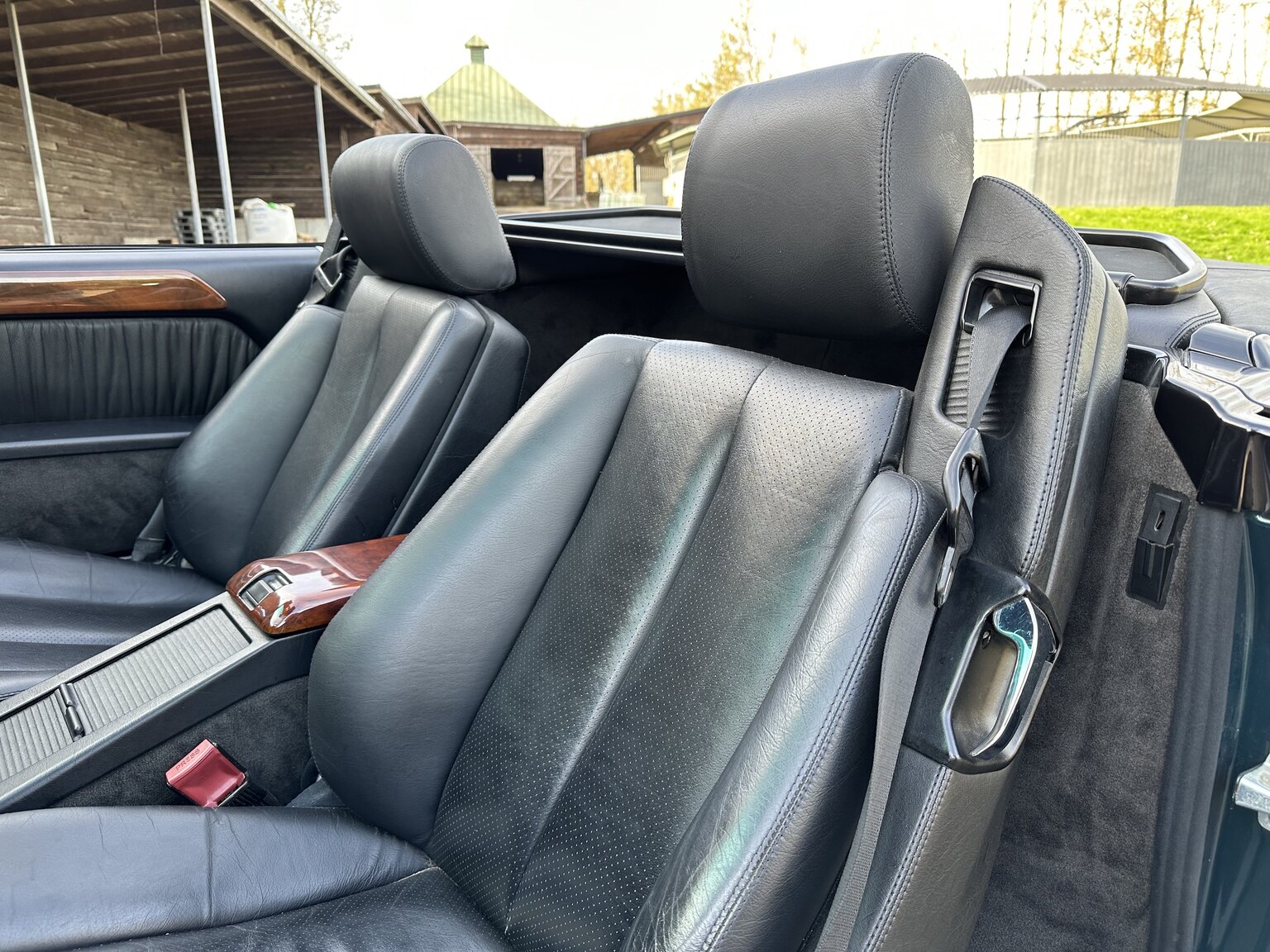 Interiörbild 1995 Mercedes-Benz SL 500