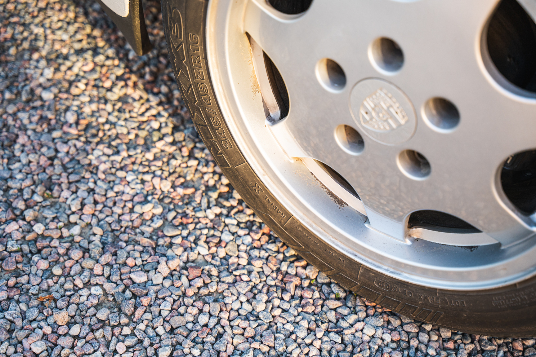 Exteriörbild på 1991 Porsche 944 Turbo Cabriolet