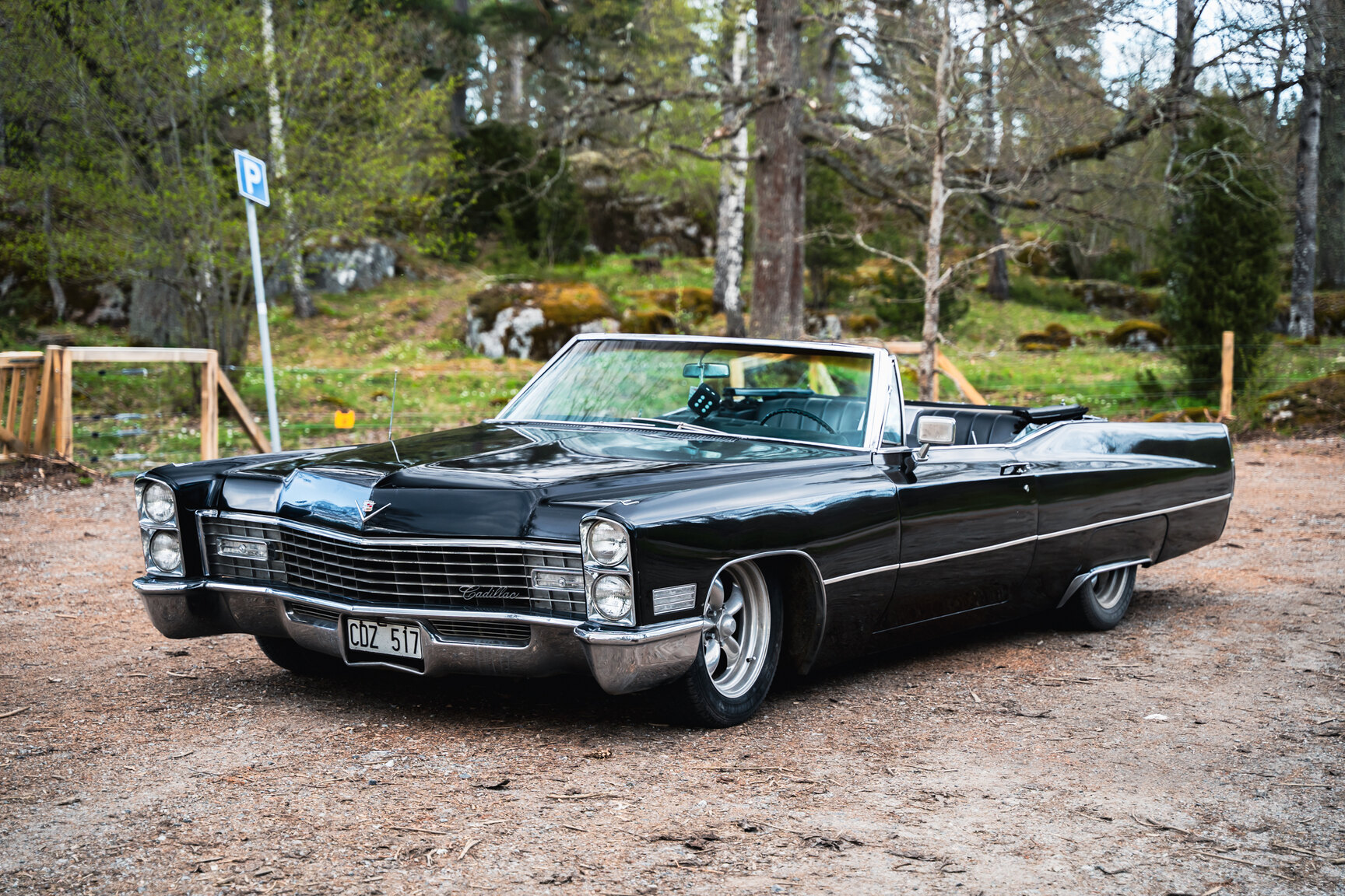 Exterior image of 1968 Cadillac De Ville Convertible