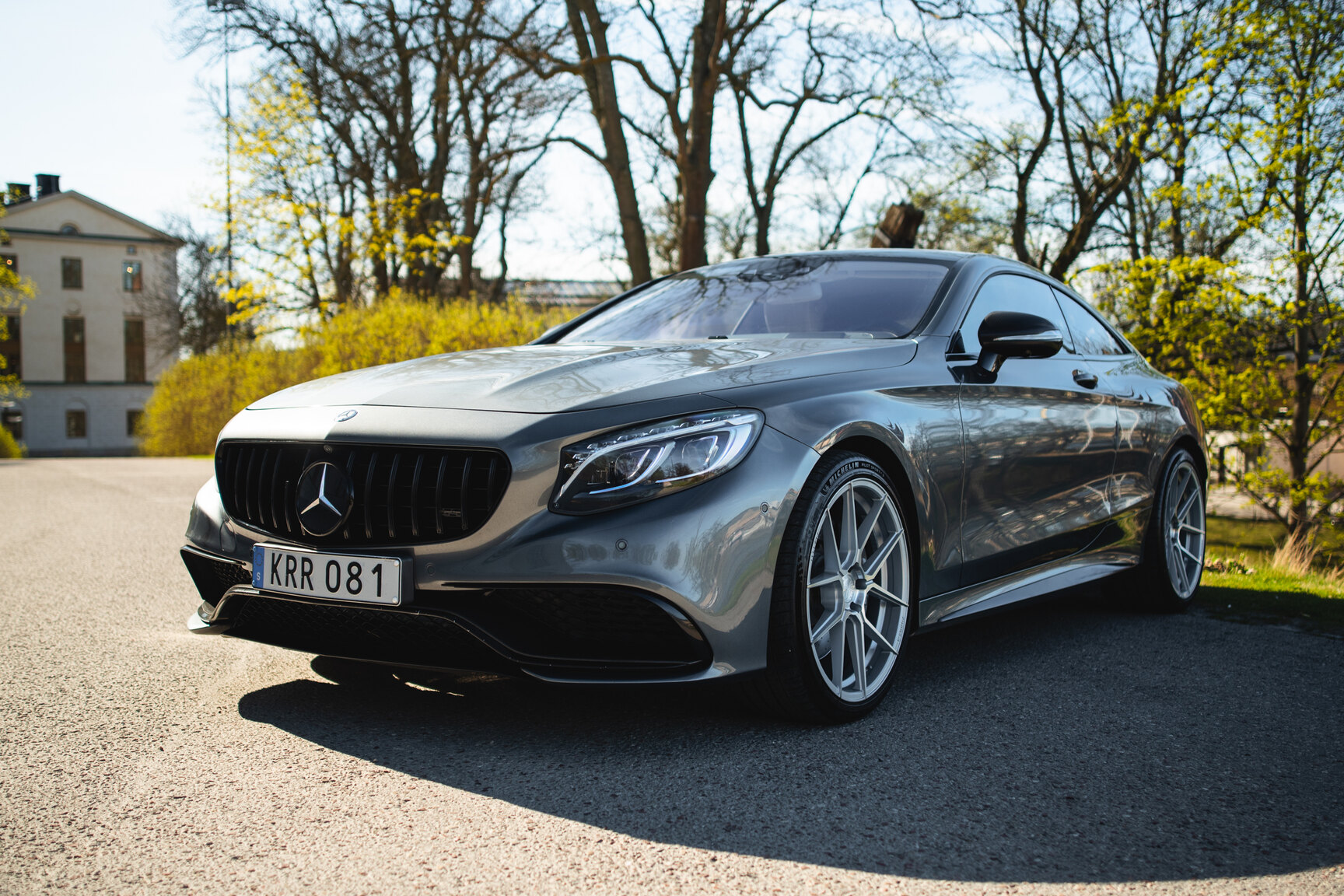Exterior image of 2016 Mercedes-Benz S63 AMG 4MATIC Coupé