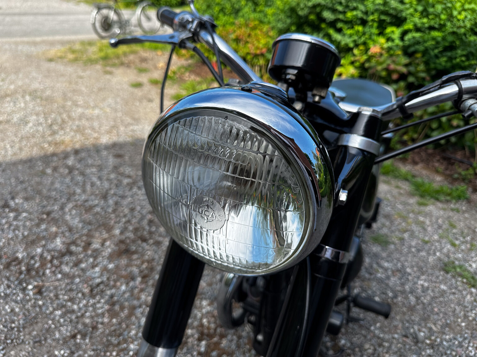 Exterior image of 1952 AJS 16MS 350cc Matchless-replica