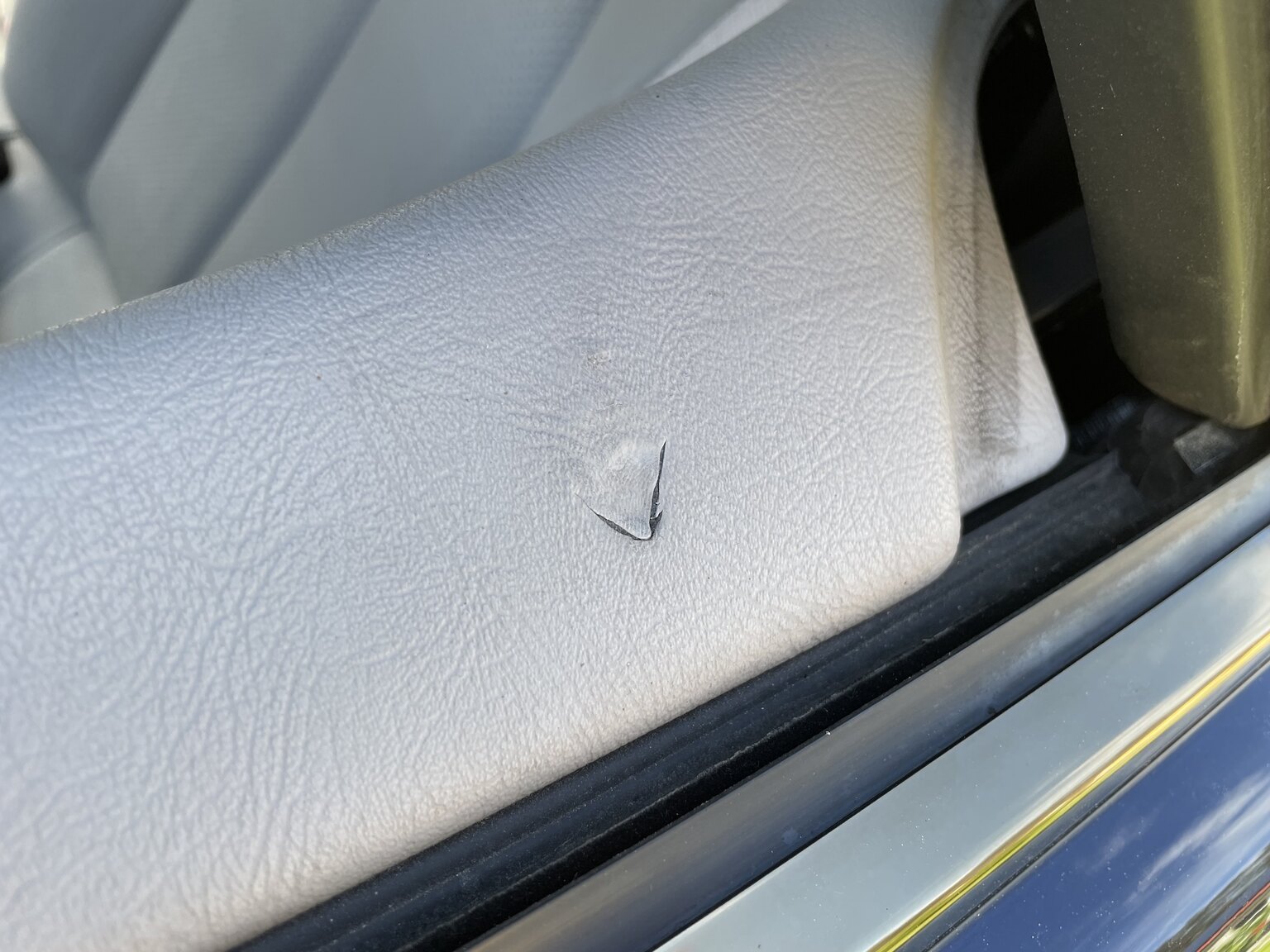 Innenraumfoto von 2001 Mercedes-Benz CLK 230 Kompressor
