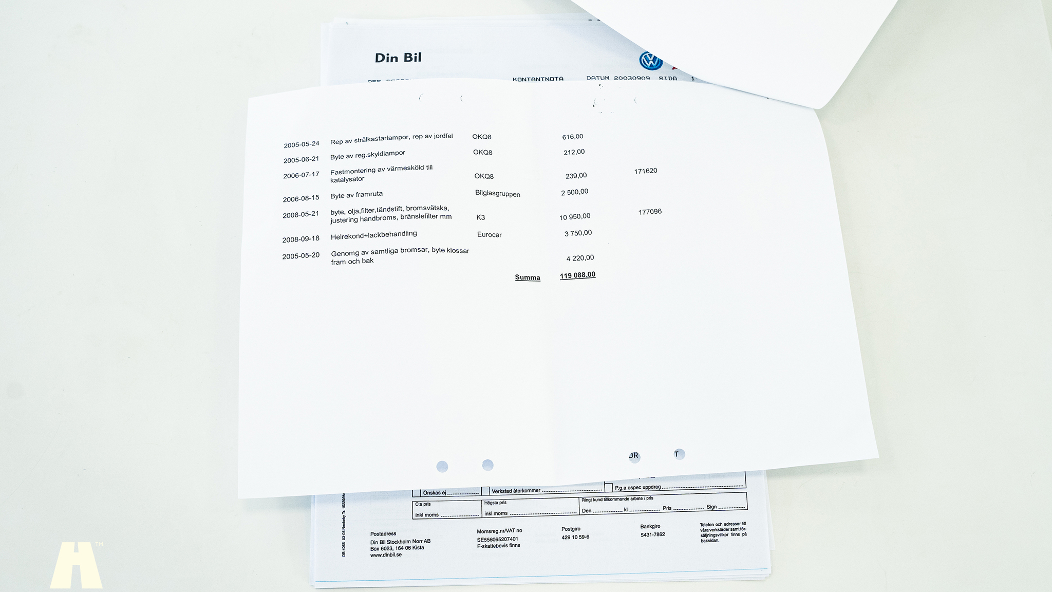 Documentation for 1990 Porsche 944 S2 (9)