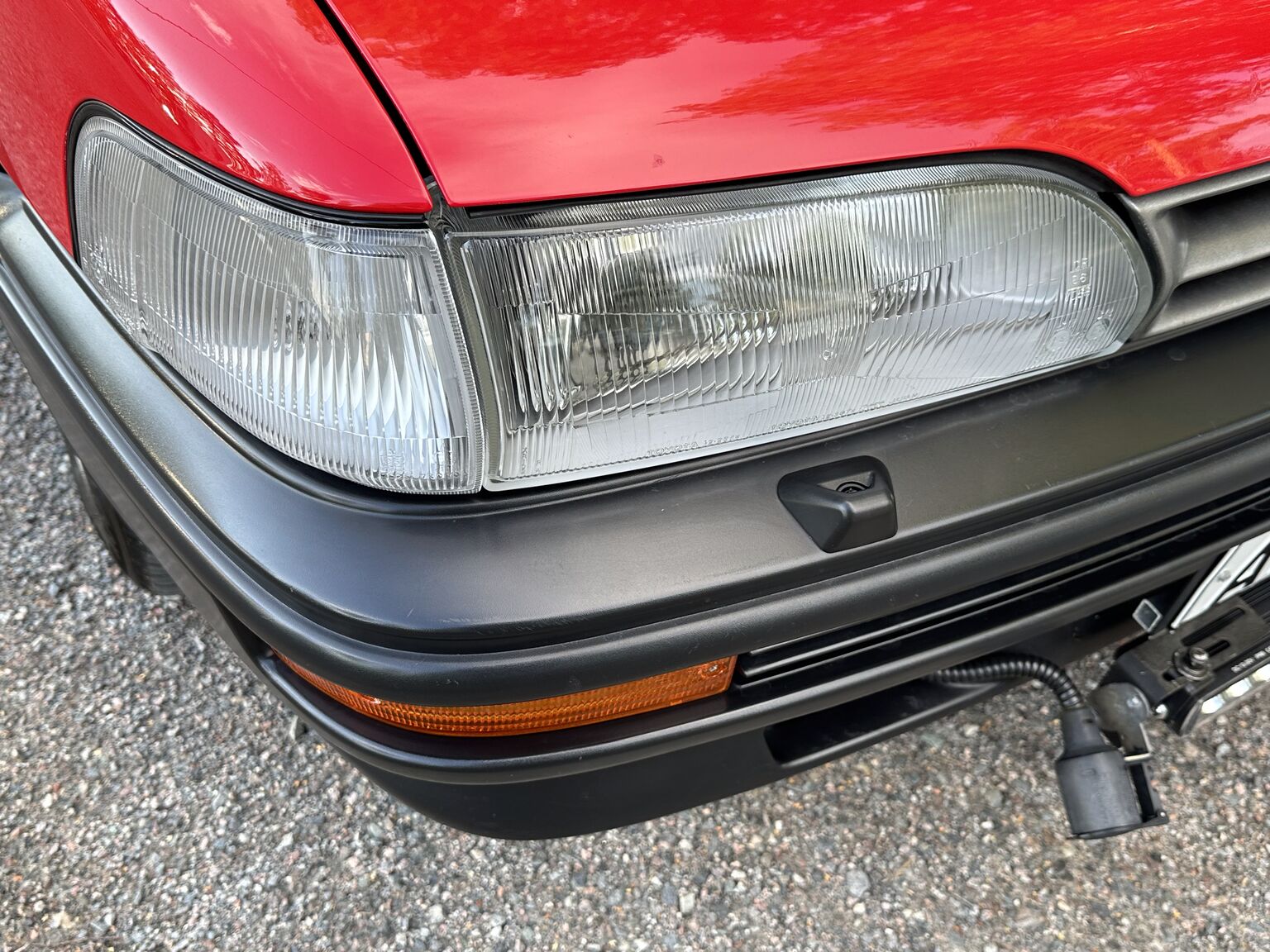 Exterior image of 1991 Toyota Corolla 1300 XLI