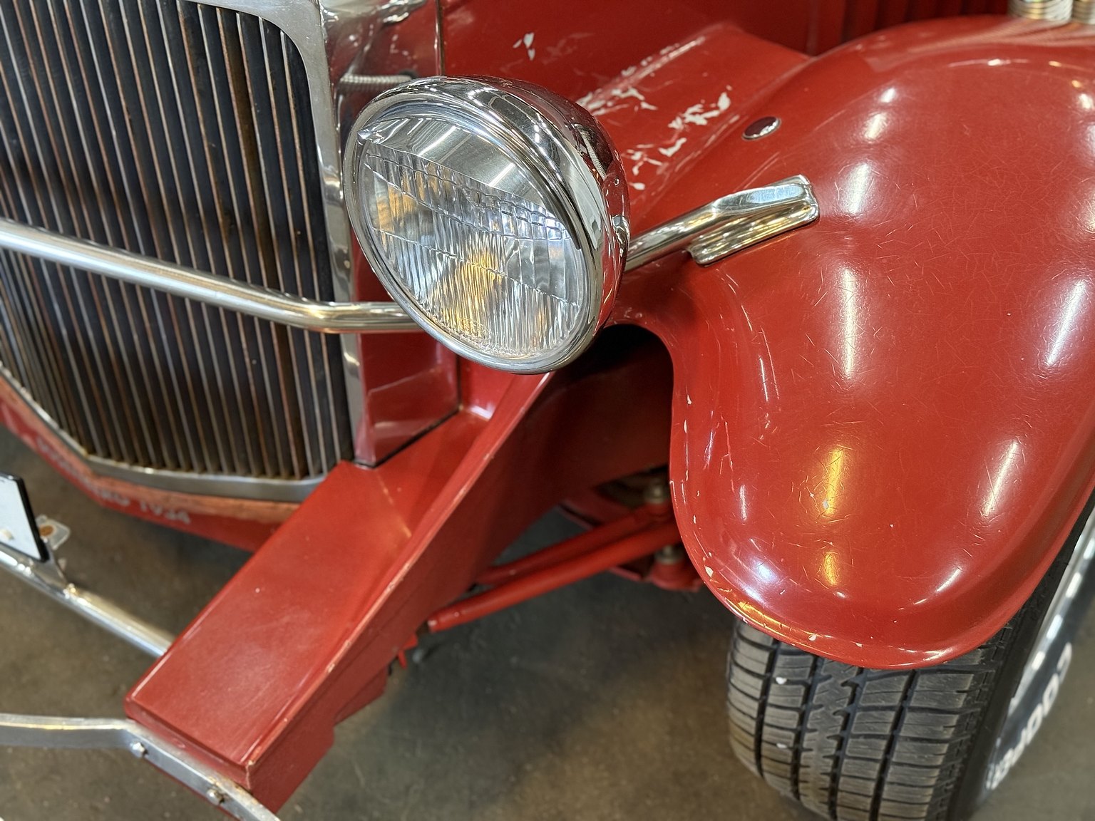 Exteriörbild på 1965 Duesenberg Roadster/StreetRod Replika 