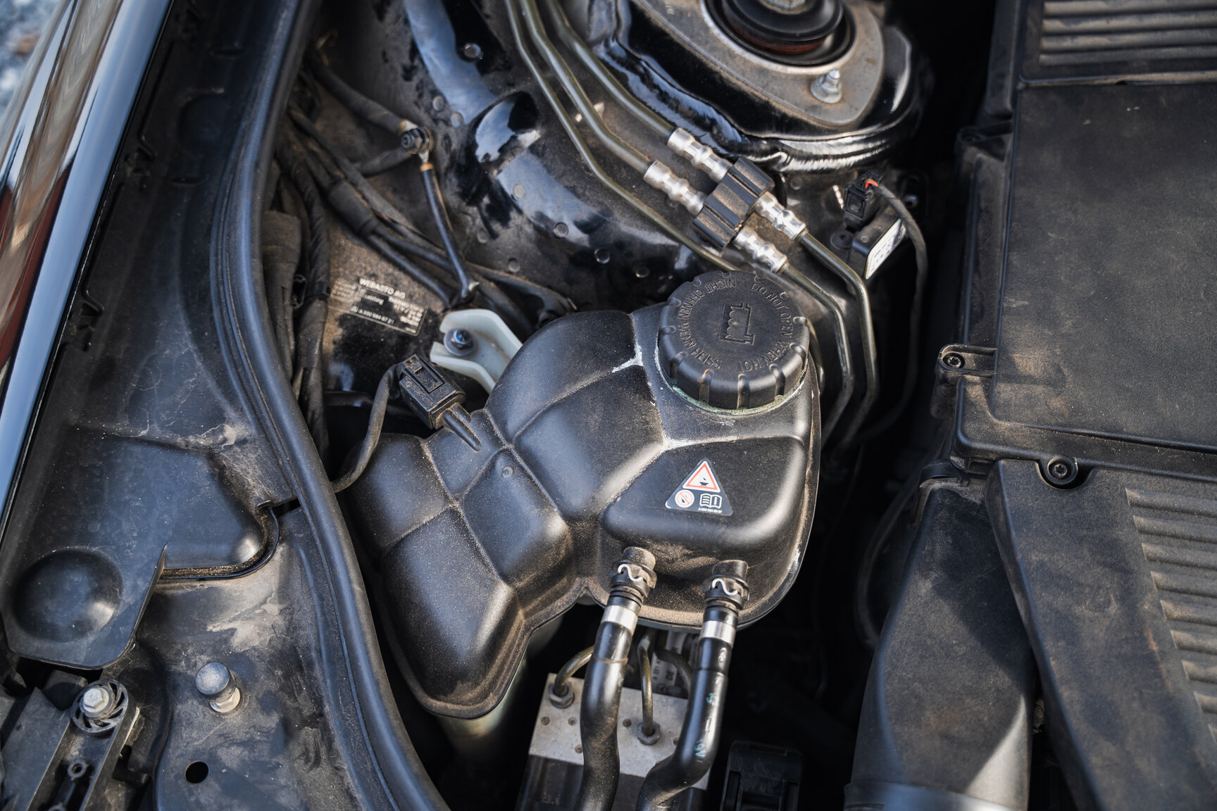 Image of 2011 Mercedes-Benz S600 mechanics