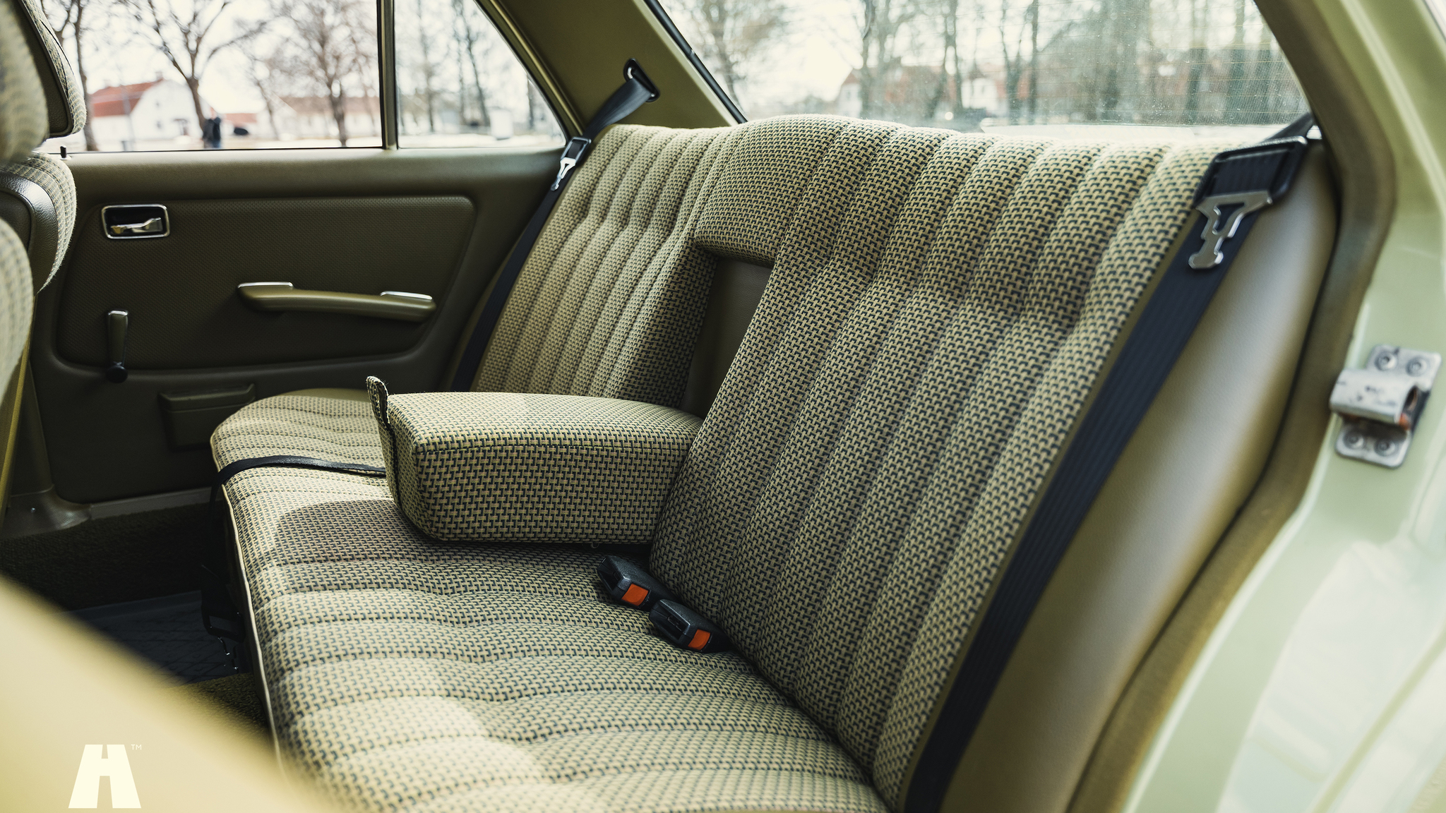 Interior image of 1979 Mercedes Benz 230