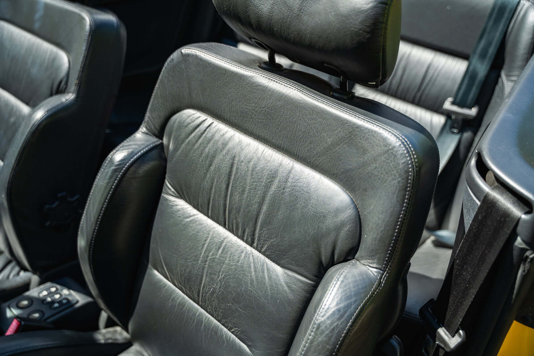 Interior image of 1997 Peugeot 306 Cabriolet