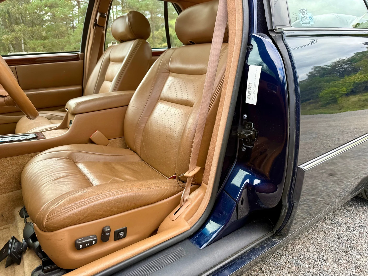 Innenraumfoto von 1997 Cadillac STS Seville 4.6 V8 (13)