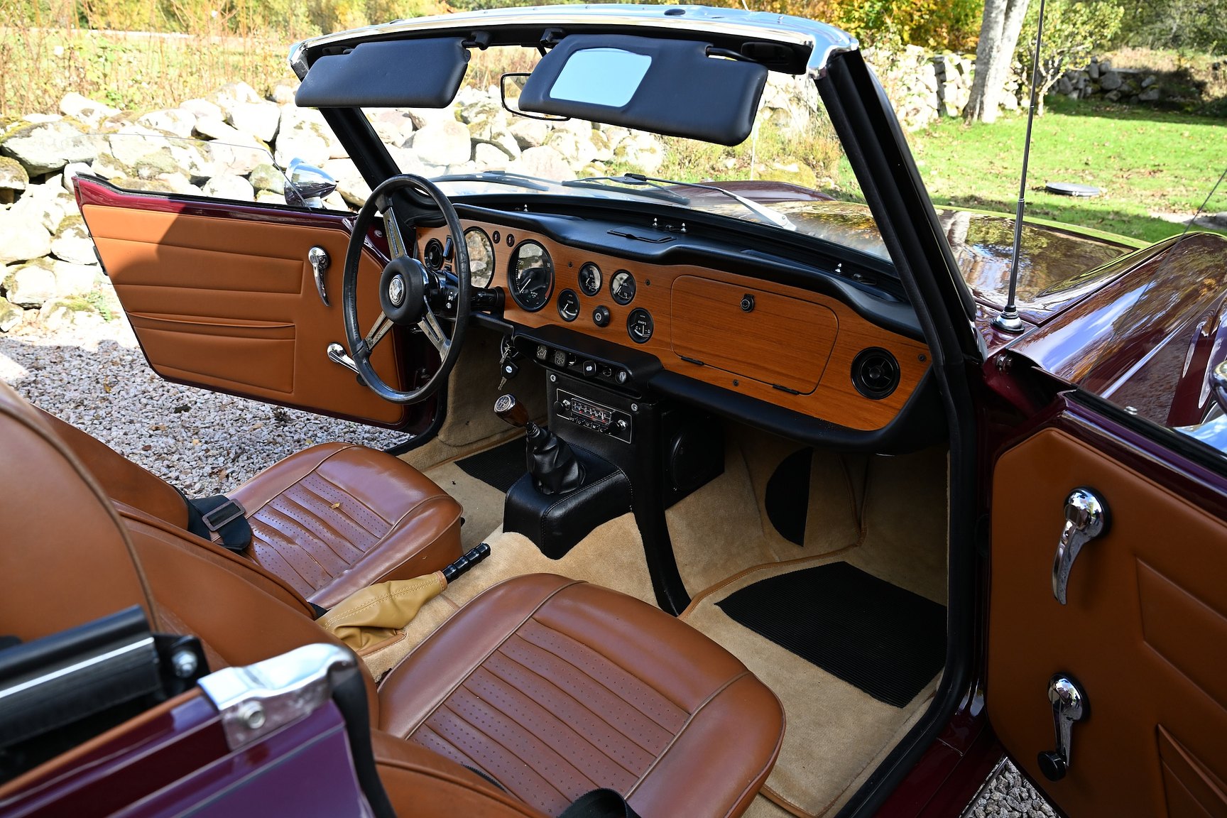 Interior image of 1971 Triumph TR6