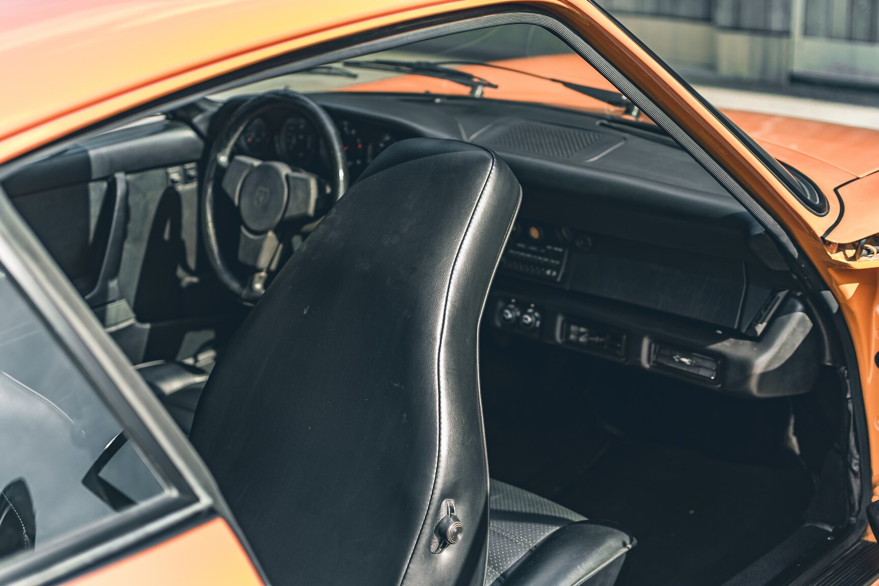 Interior image of Porsche 911 Carrera