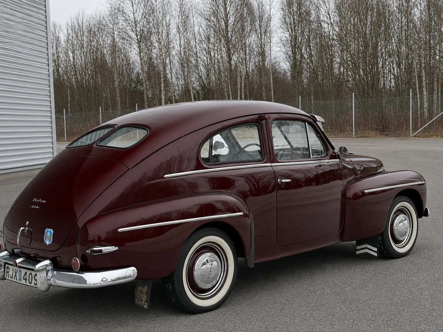Exterior image of 1953 Volvo PV444ES (71)
