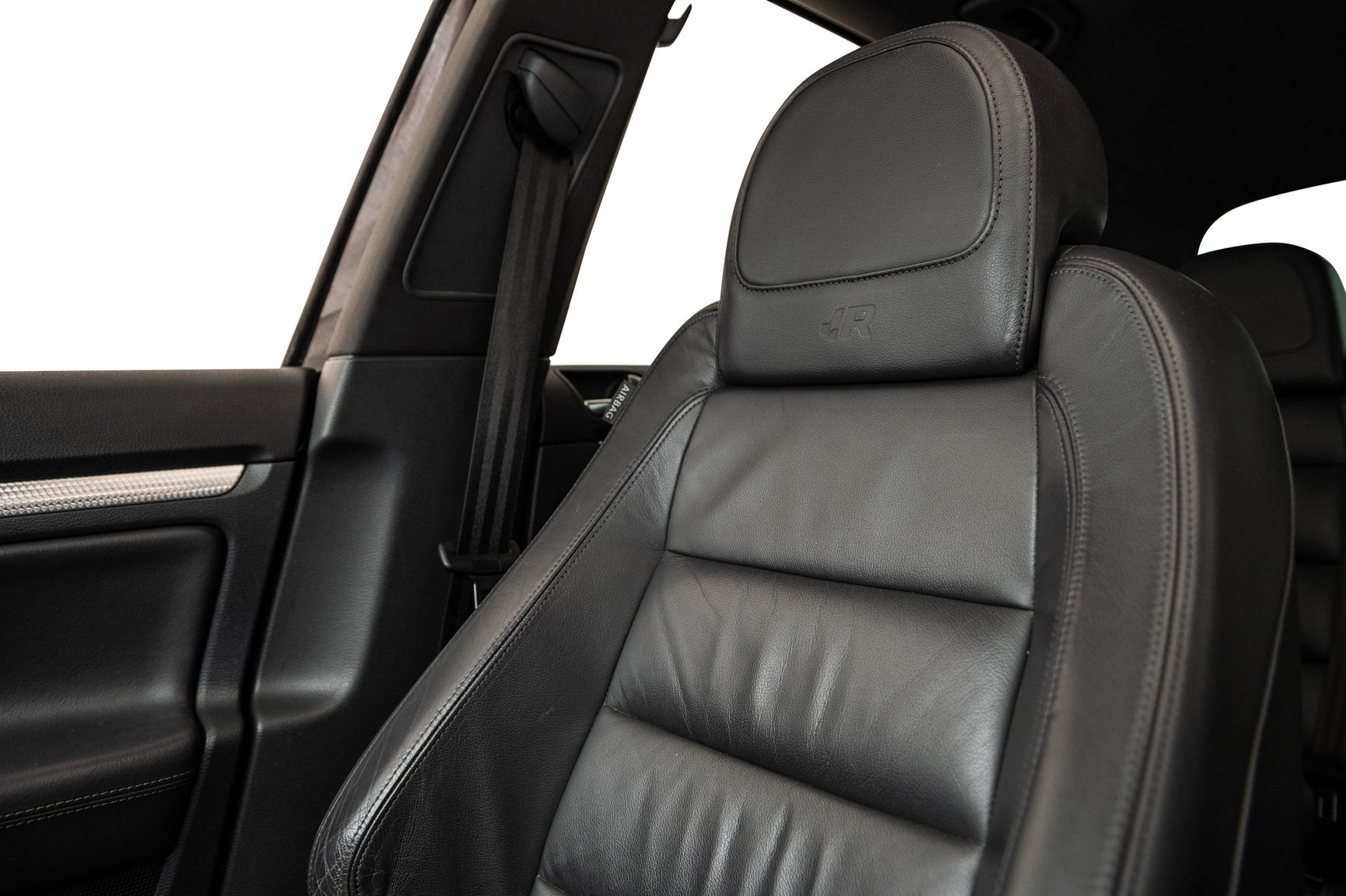 Interiörbild 2006 Volkswagen Golf R32