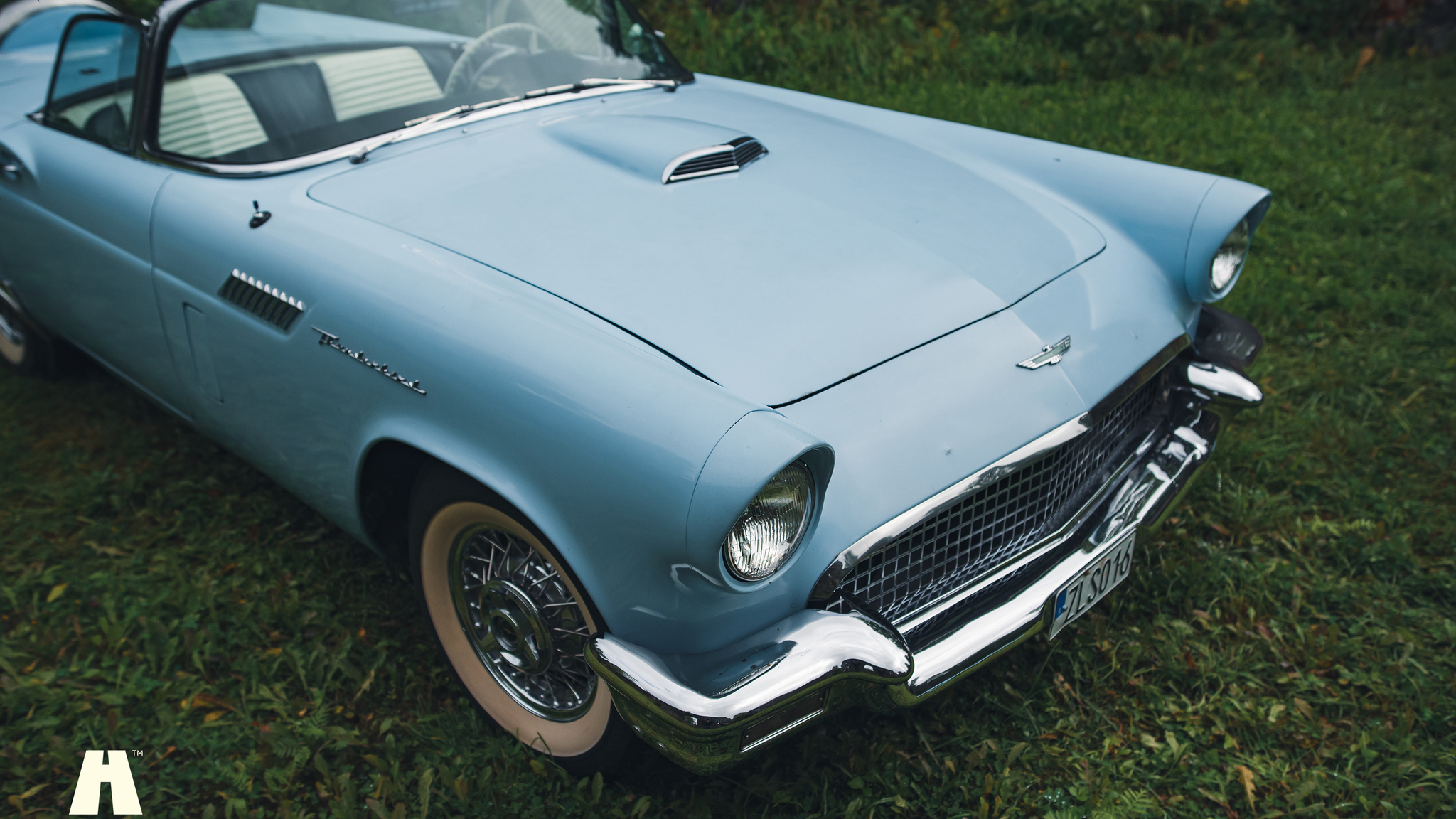 Exterior image of 1957 Ford Thunderbird D-Code