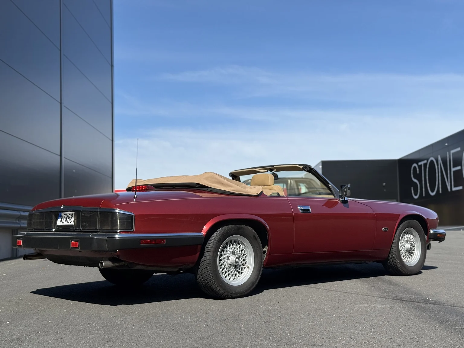 Aussenfoto 1993 Jaguar XjS Cabriolet (9)