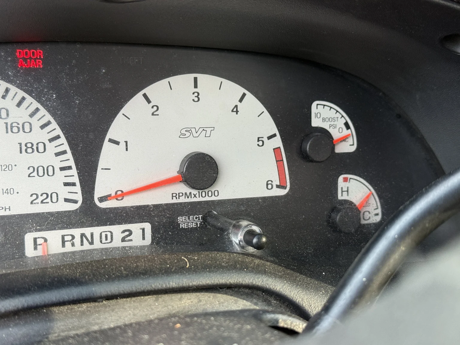 Innenraumfoto von 2002 Ford F-150 SVT Lightning (19)