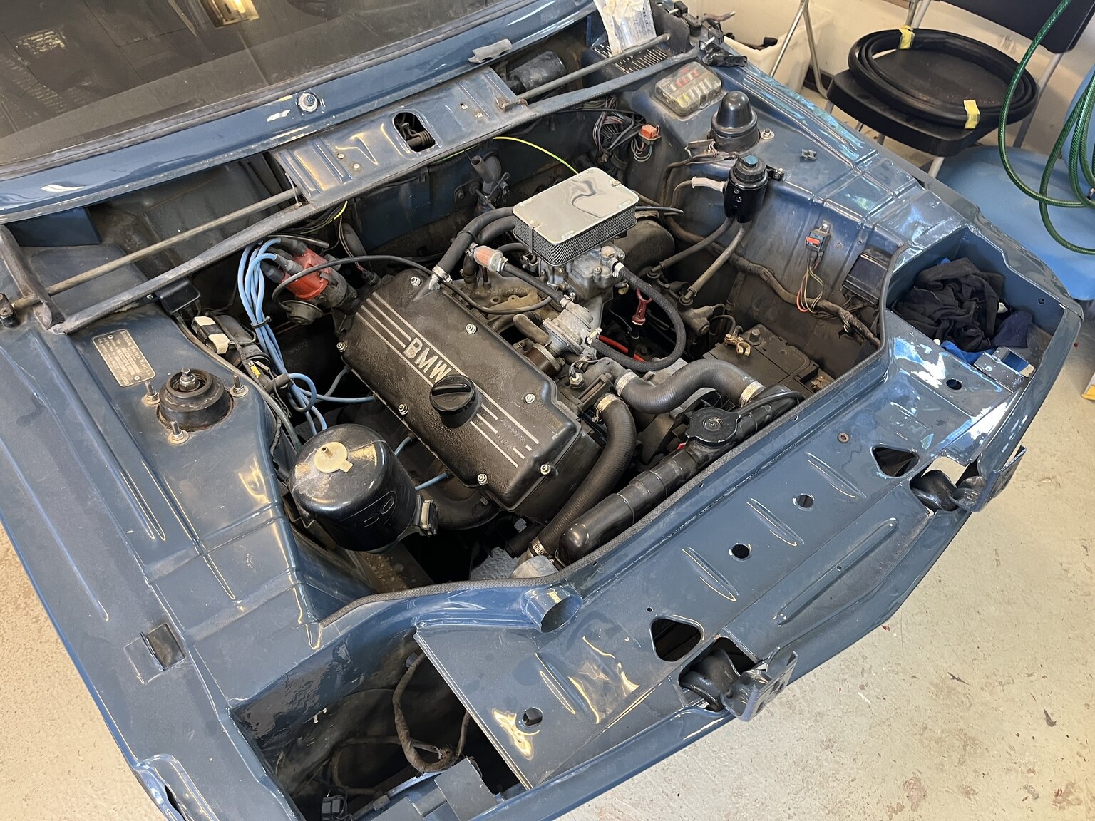 Image of 1972 BMW 2000 Touring mechanics