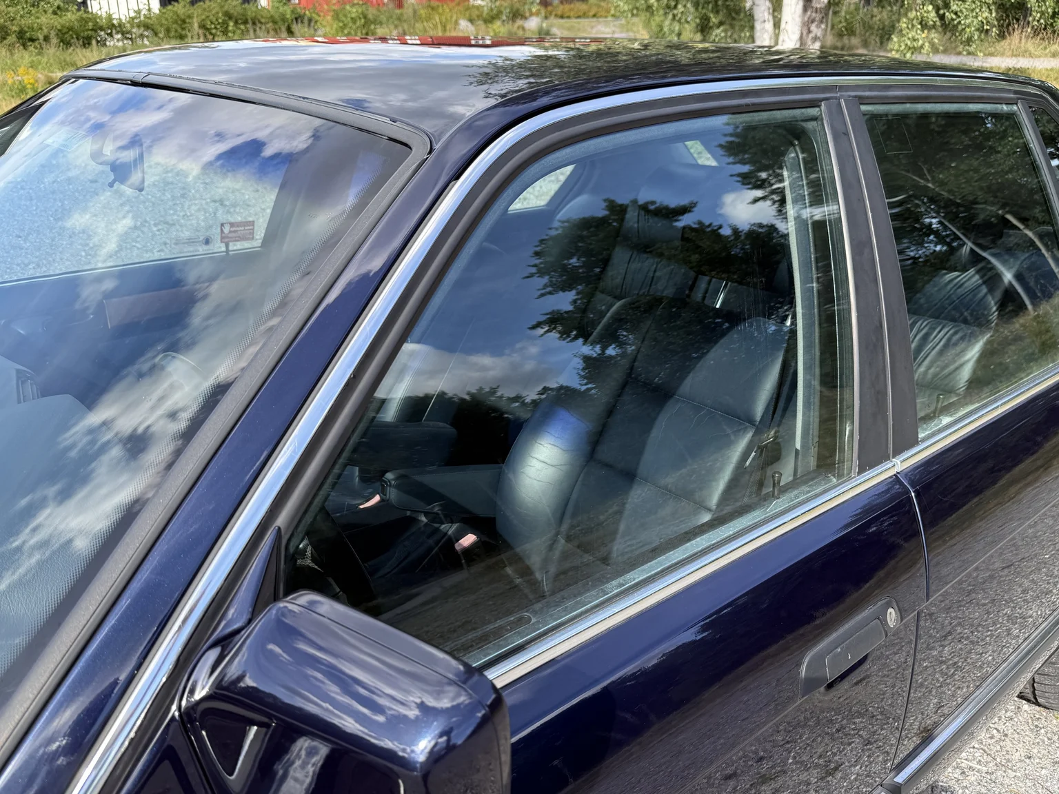 Aussenfoto 1990 BMW 750i (37)