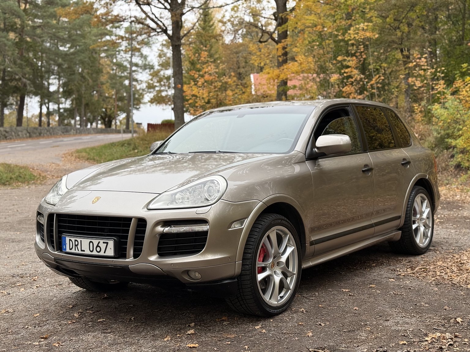 Exteriörbild på 2008 Porsche Cayenne GTS 6-växlad Manuell