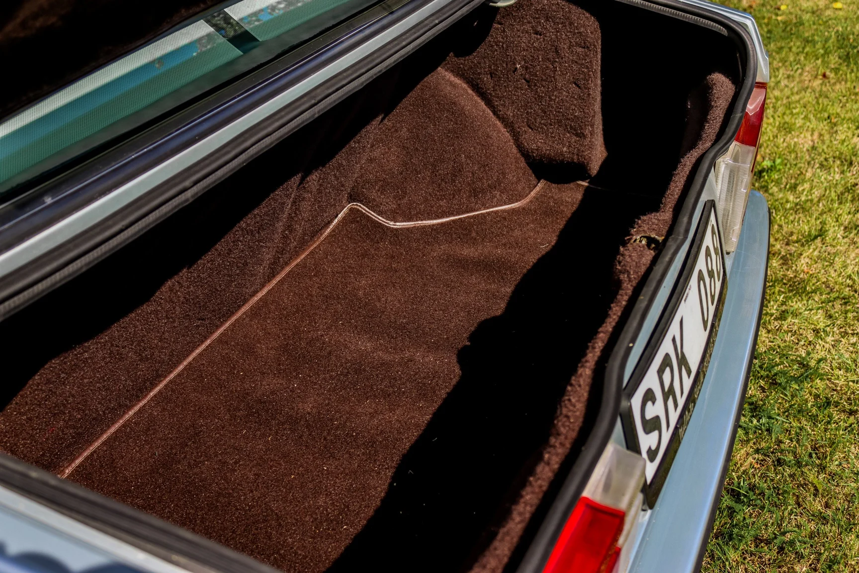 Innenraumfoto von 1987 Maserati Biturbo i (76)