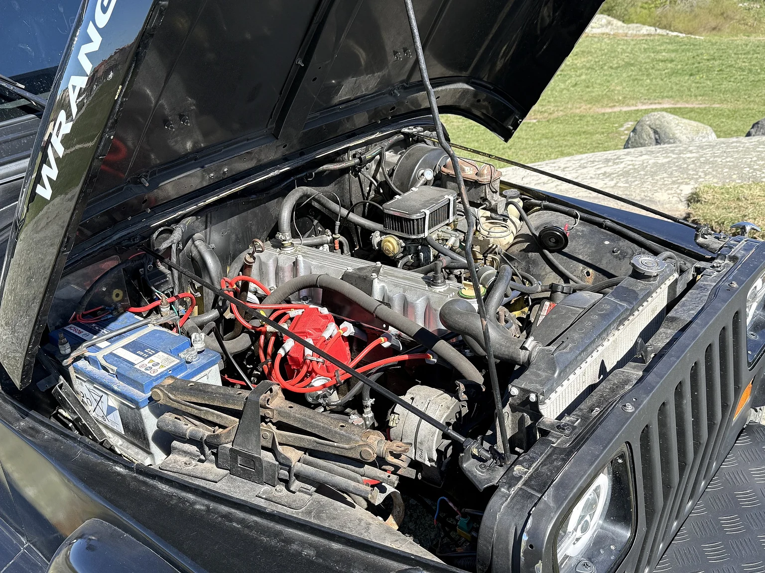 Image of 1990 Jeep Wrangler Islander (1) mechanics