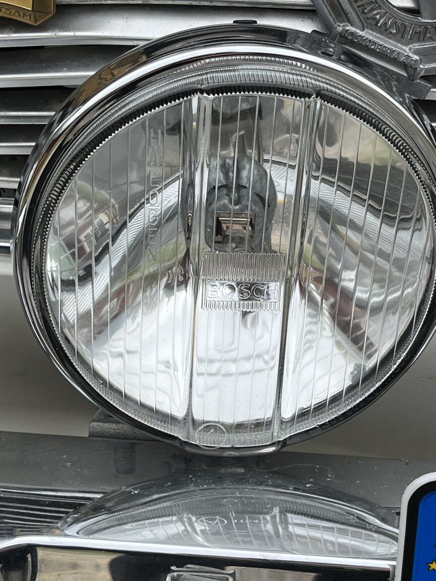 Exterior image of 1965 BMW 1800
