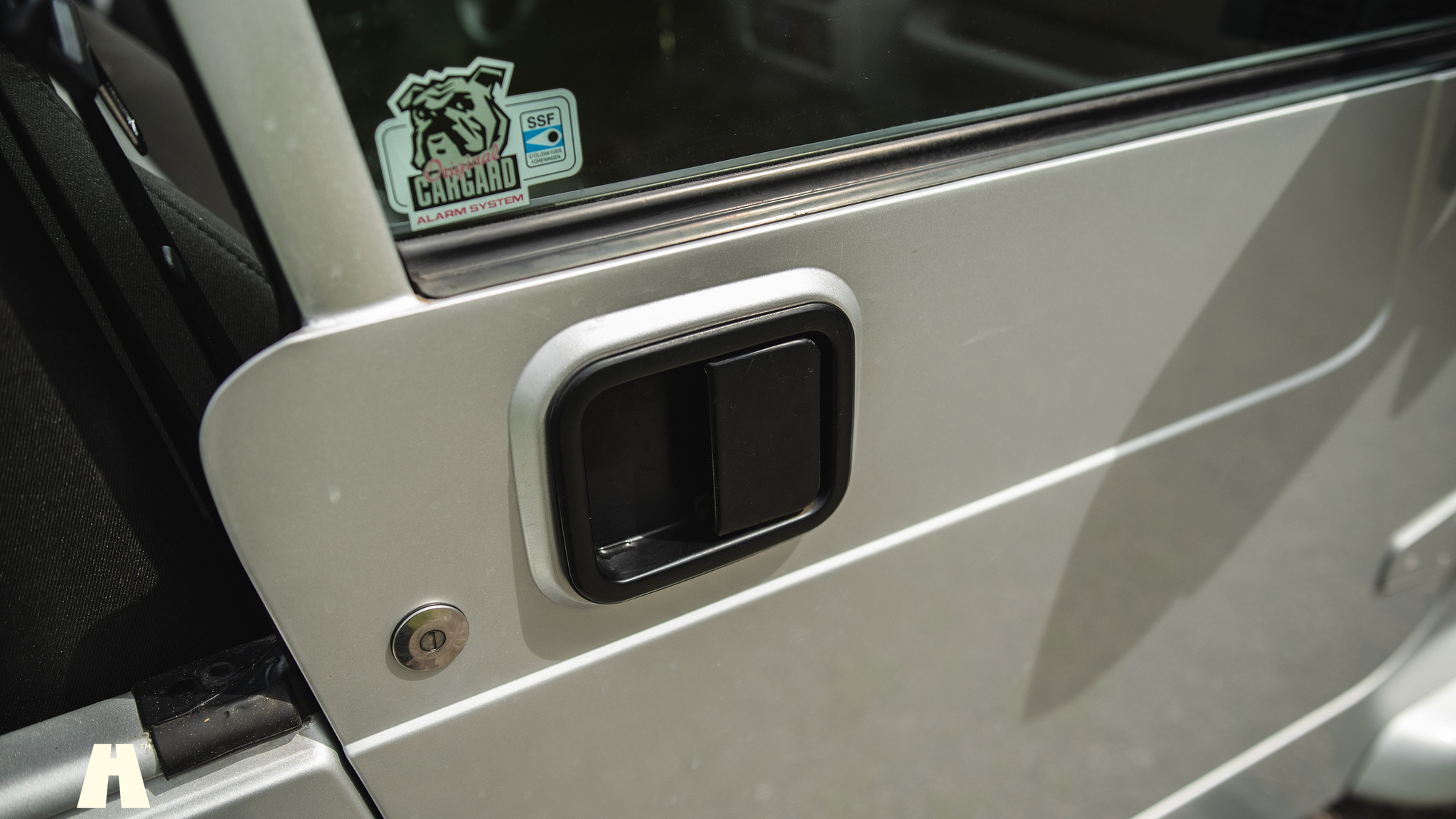 Exteriörbild på 2006 Jeep Wrangler 4.0L Sahara 