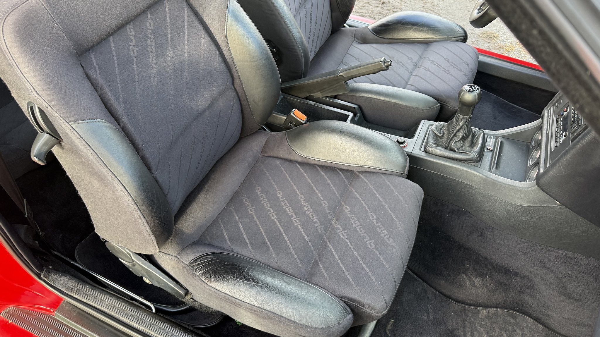 Interiörbild 1992 Audi quattro S2 Abt C5