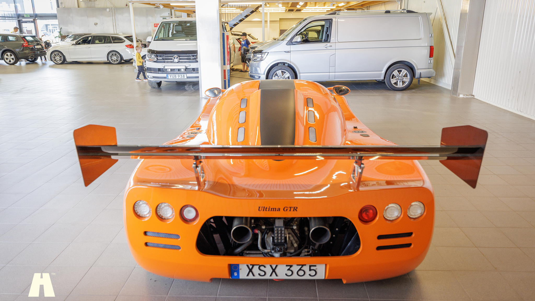 Exterior image of 2006 Ultima GTR (14)