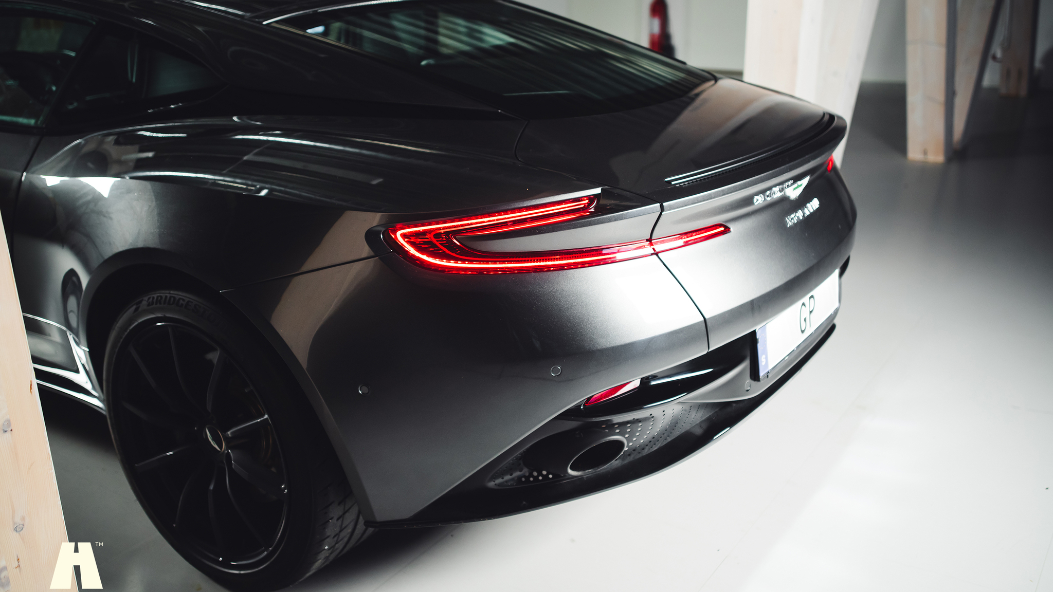 Aussenfoto 2019 Aston Martin DB11 AMR (13)