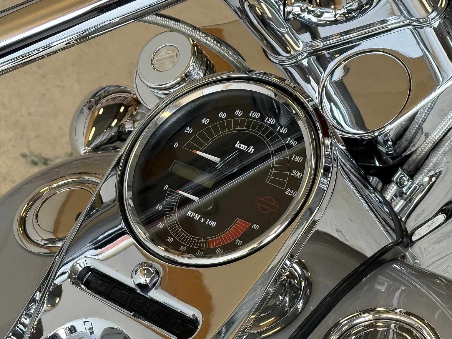 Exteriörbild på 1999 Harley-Davidson Fxst Softail (27)