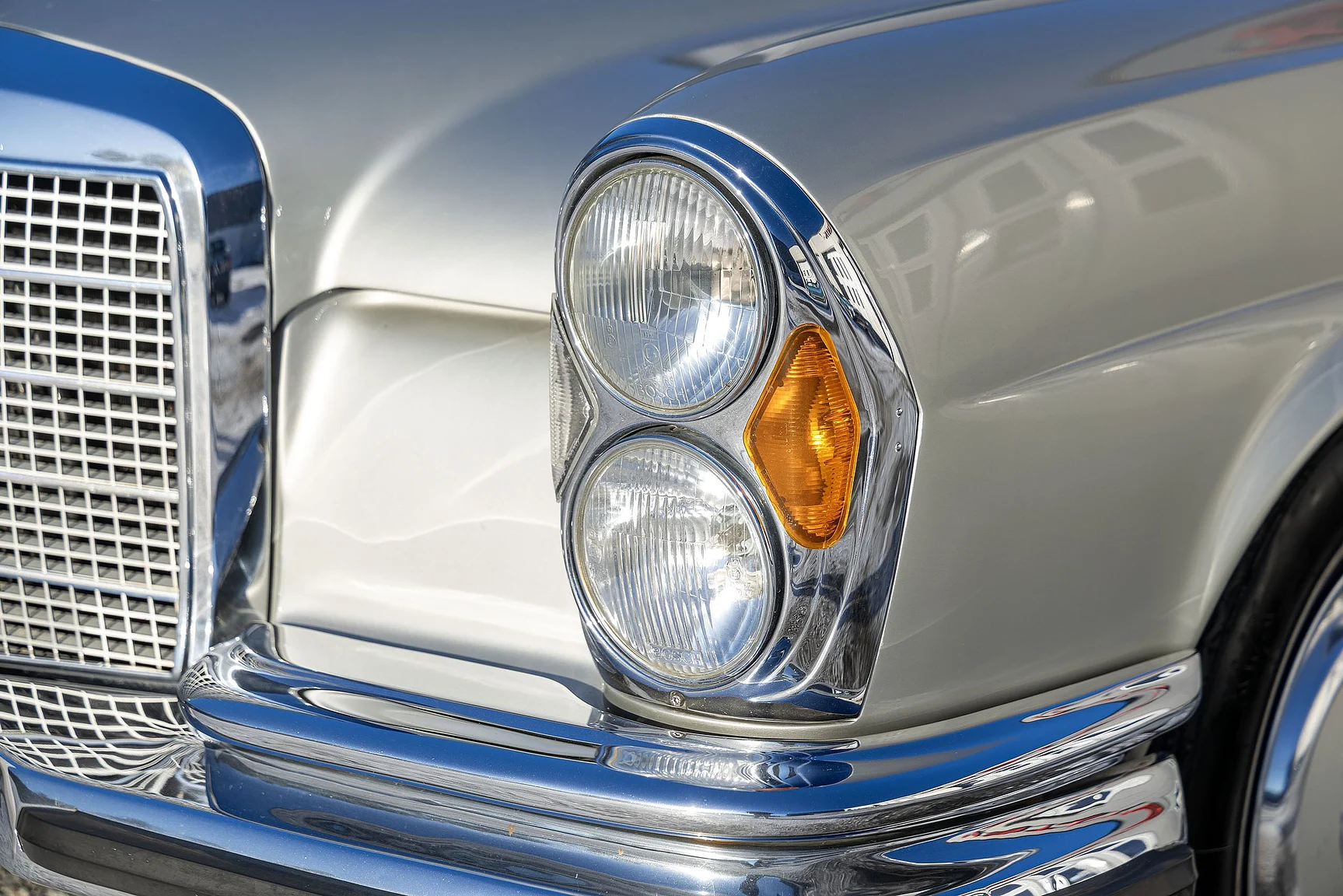 Aussenfoto 1970 Mercedes-Benz  280 SE 3.5 Coupé (9)