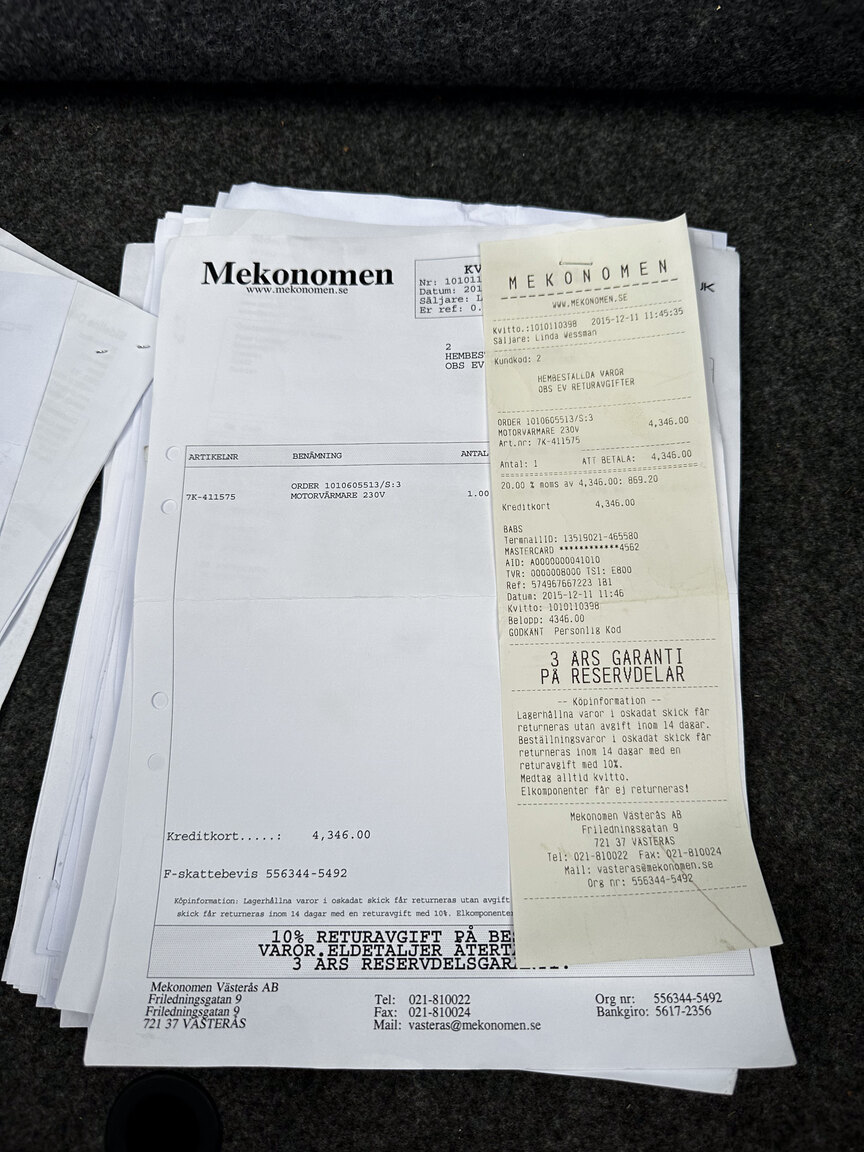 Documentation for 1999 Porsche 911 Carrera 4