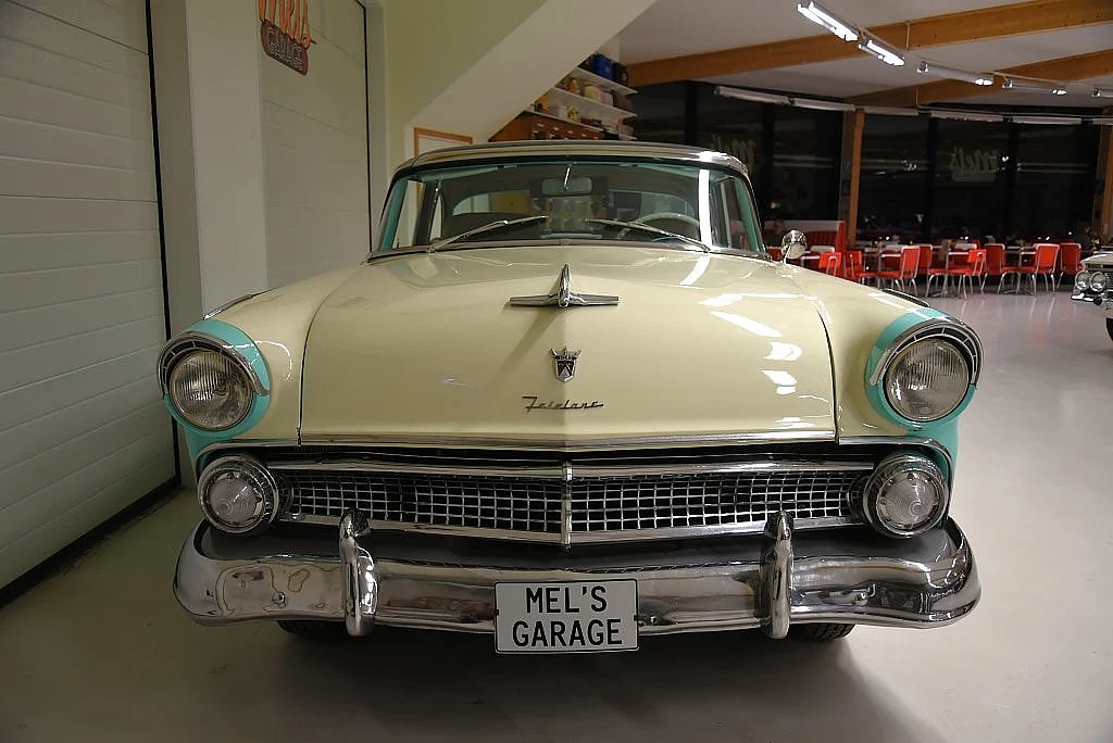 Bild von 1955 Ford Fairlane (3)