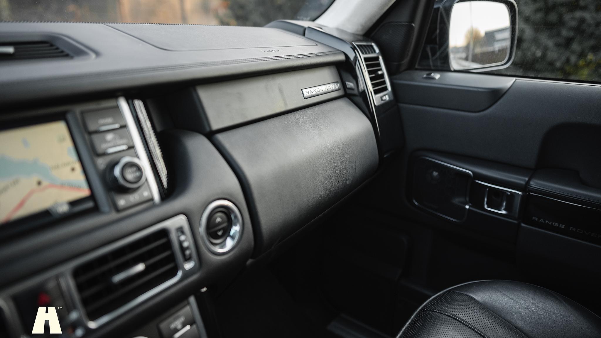Interior image of 2012 Land Rover Range Rover Westminster TDV8 (L322)