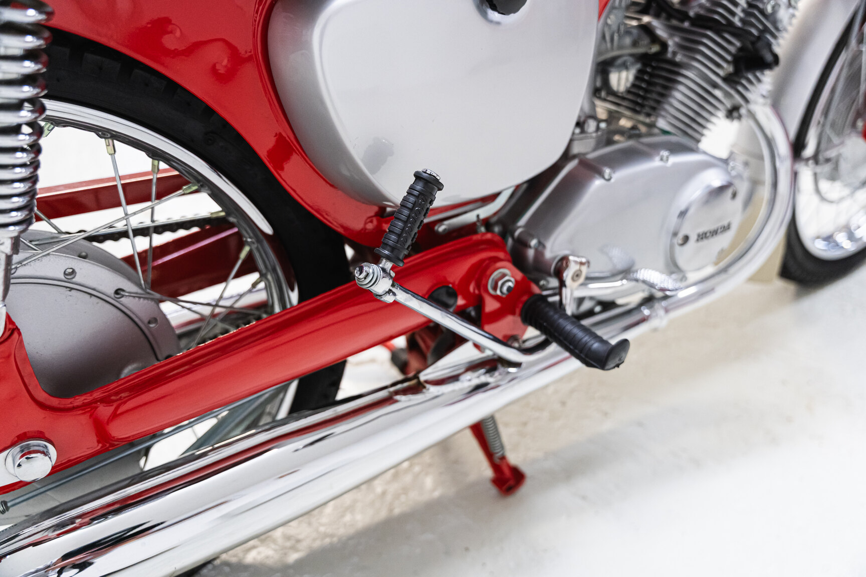 Image of 1964 Honda CB92 mechanics