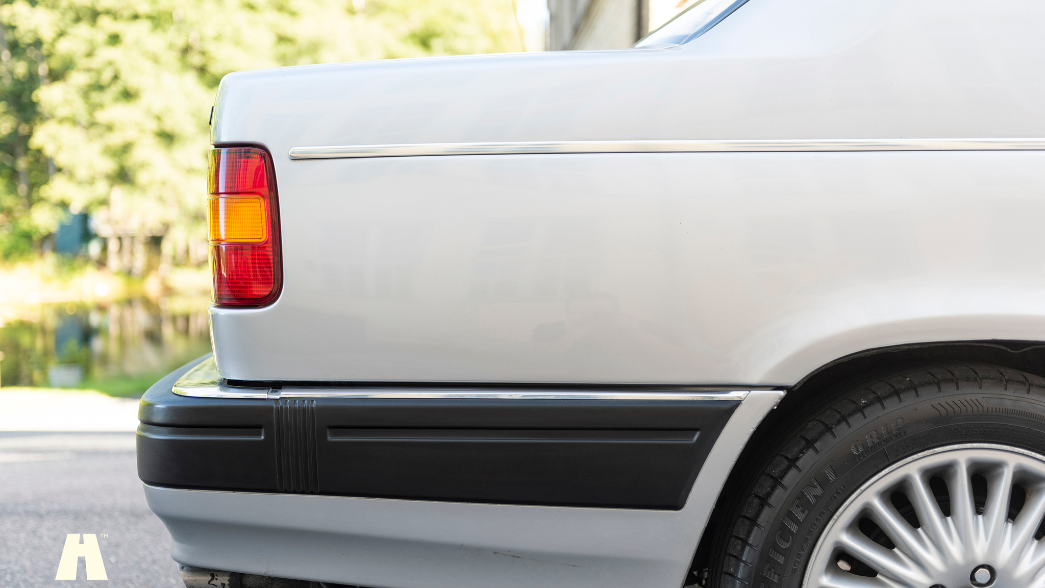 Exteriörbild på 1991 Volvo 960 Executive