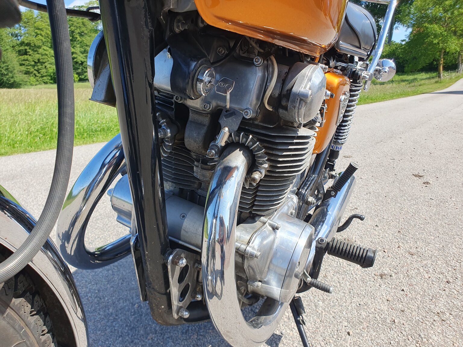 Exterior image of 1971 Honda CB 450 DOHC K3