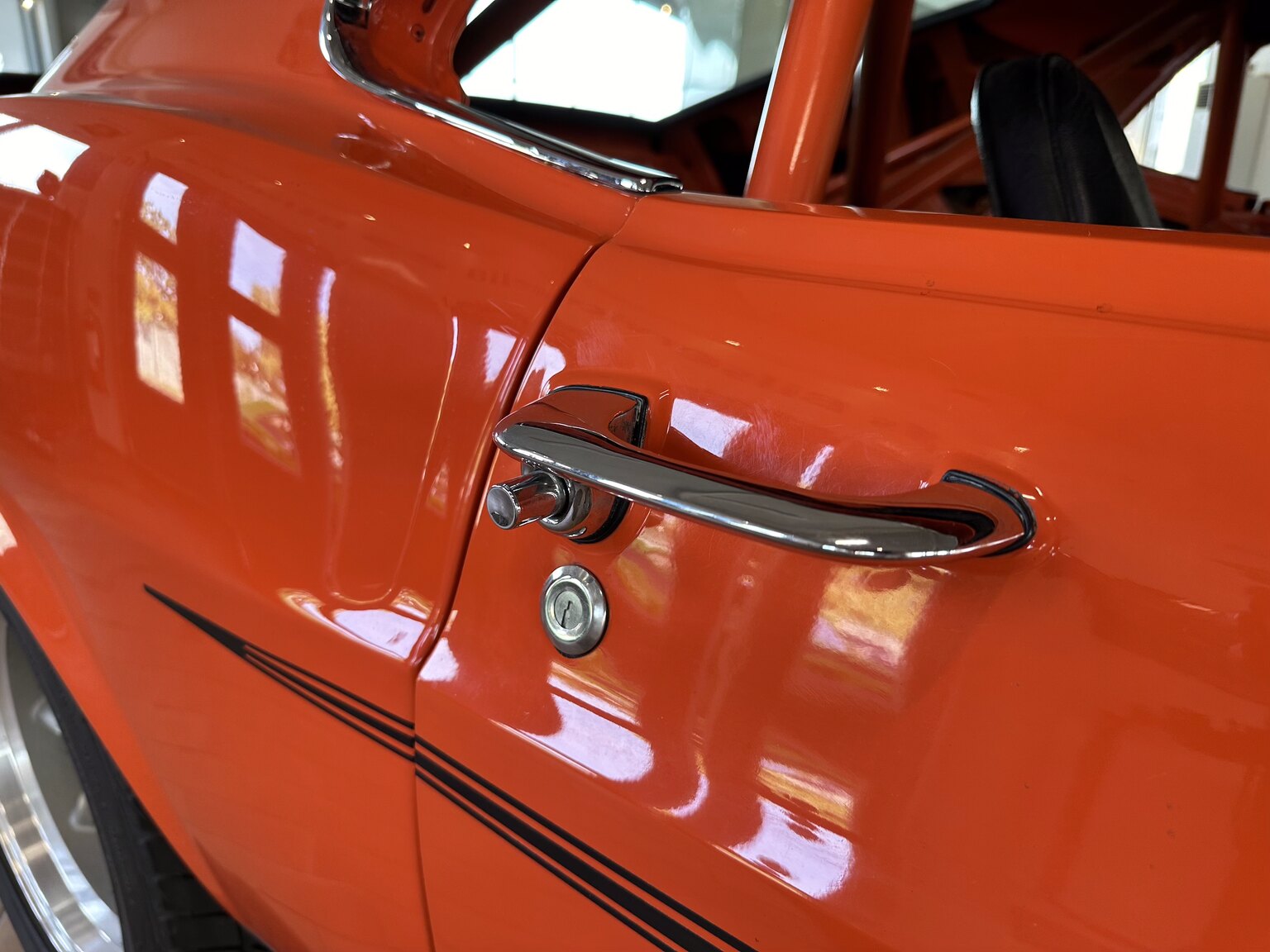 Exteriörbild på 1969 Ford Mustang Fastback Boss Race Car