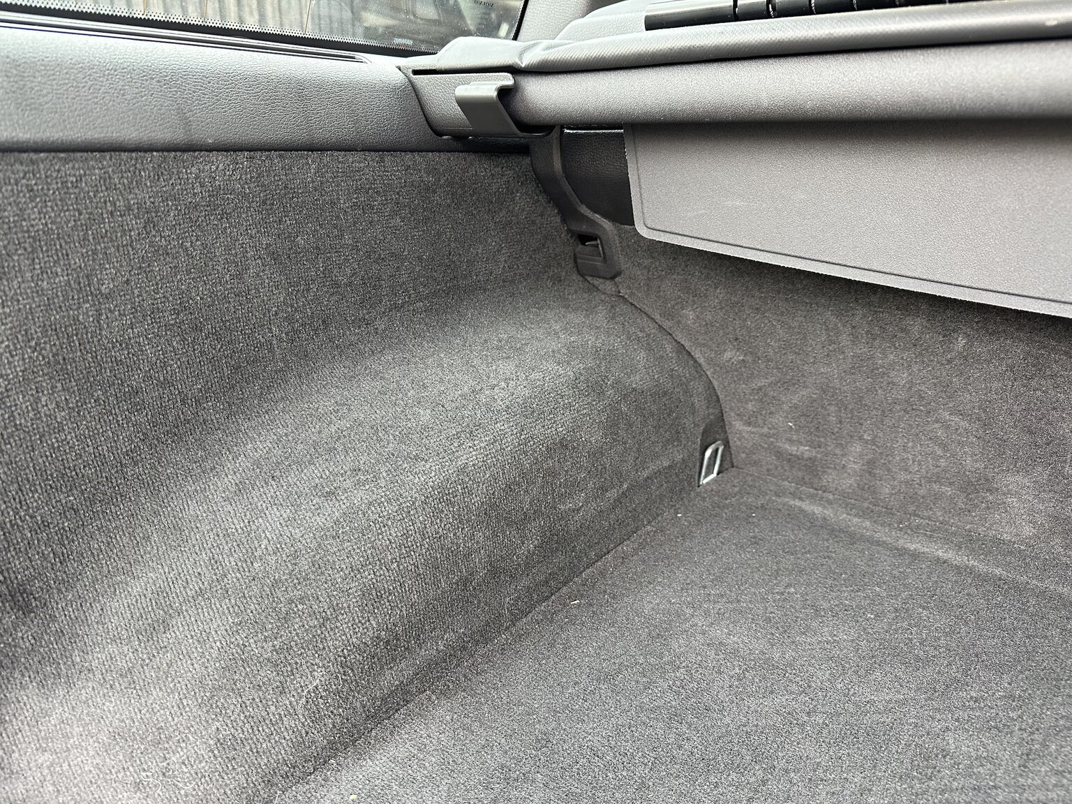 Interior image of 2008 Volvo V70 Classic