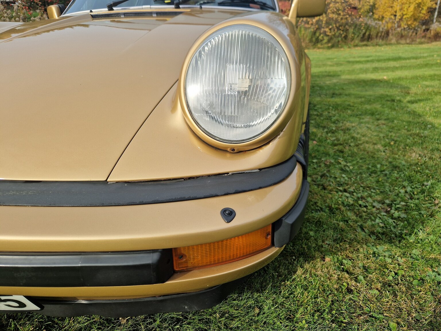 Exterior image of 1979 Porsche 911 SC Targa