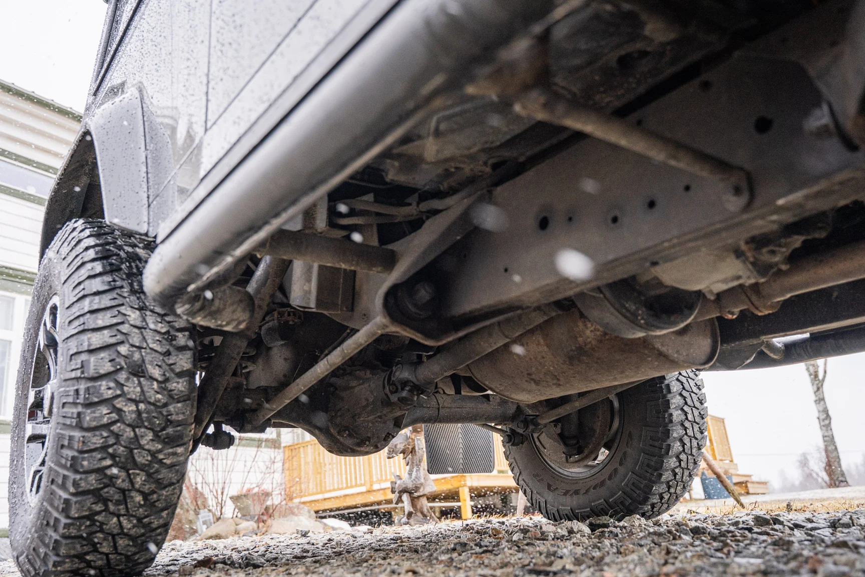 Exteriörbild på 2015 Land Rover Defender 90 Special (40)