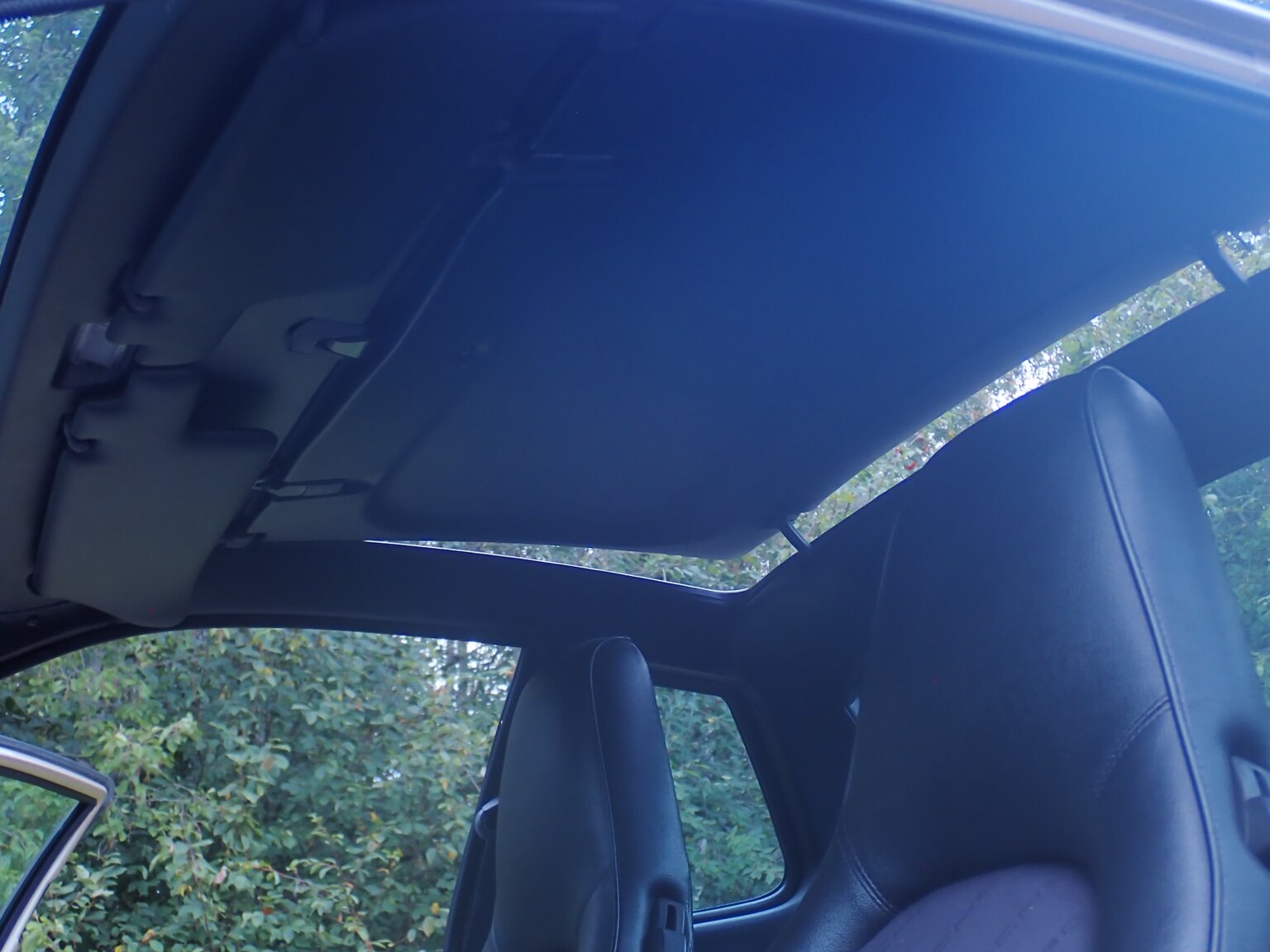 Interior image of 1986 Porsche 944 Coupé