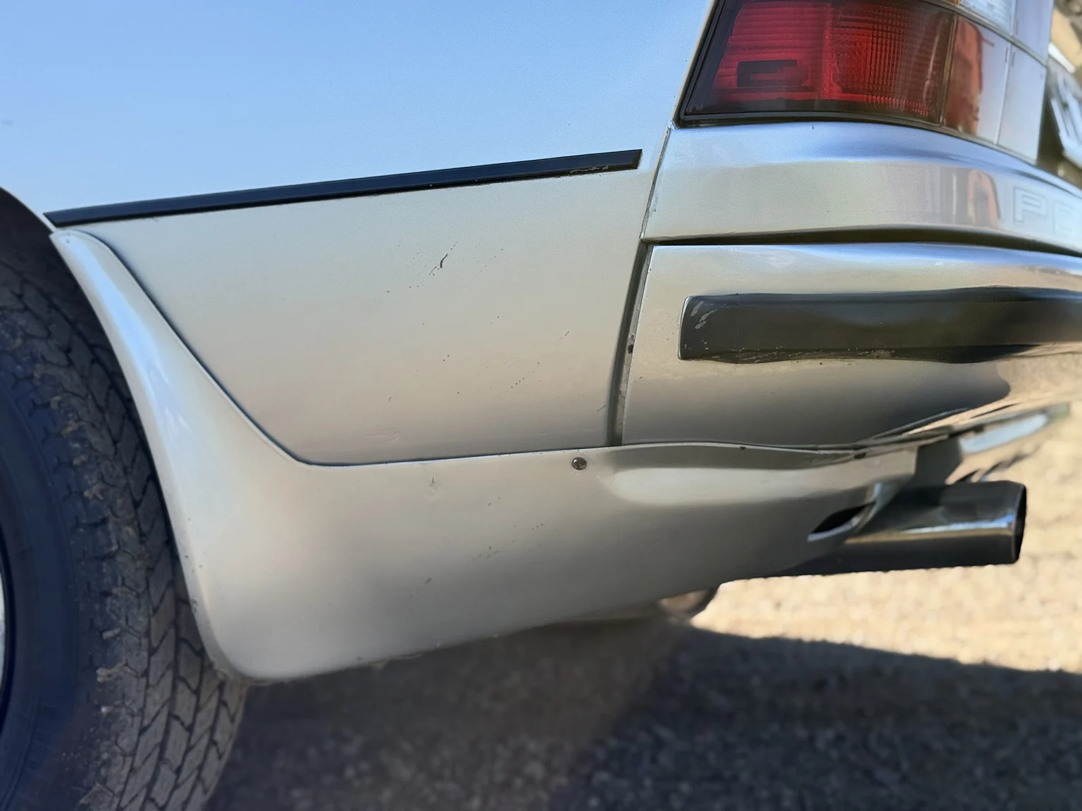 Exteriörbild på 1979 Porsche 924  (50)