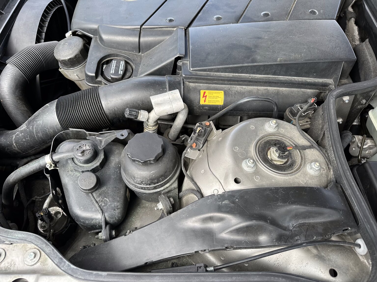 Image of 2003 Mercedes Benz SL 500 mechanics