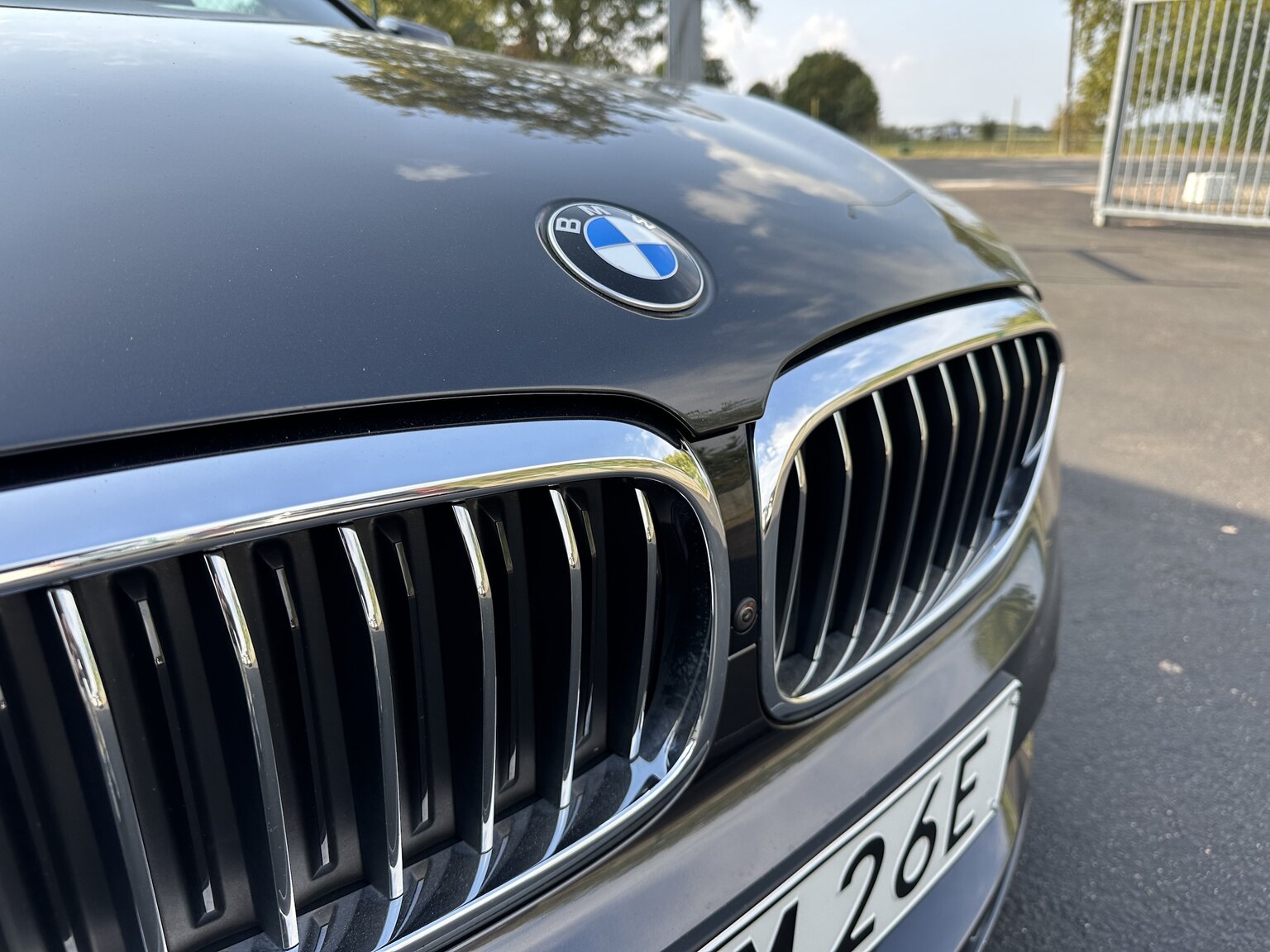 Exterior image of 2019 ALPINA B5 S Bi-Turbo Sedan ALLRAD