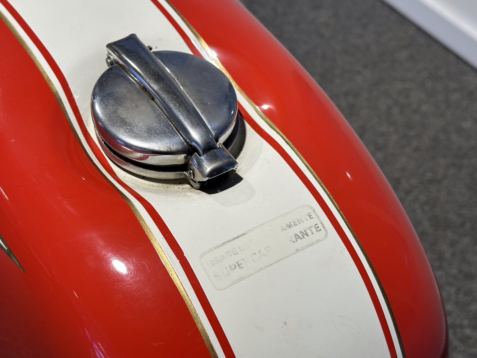 Exterior image of 1963 Aermacchi Harley-Davidson Ala Rossa